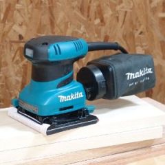 Makita BO4556 Avuç İçi Titreşim Zımpara Makinası