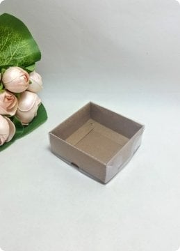 50 li 8x8x3 cm Kraft Altı Karton Asetat Kapaklı Kutu