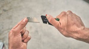 Bosch Katlanabilir Maket Bıçağı Kumaş Çantalı 1600A02W7M