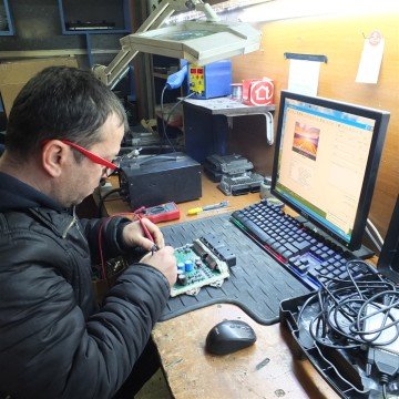 Akedemi Oto Elektronik Kartal Oto Beyin Tamiri ( tamircisi ) Oto Beyin Tamir Cihazı Satışı Oto Beyin Cihaz Kursu Eğitimi Oto Beyinci Oto Beyin Cihaz Eğitim Kursu Fiyatları İstanbul Kartal  Anadolu yakası