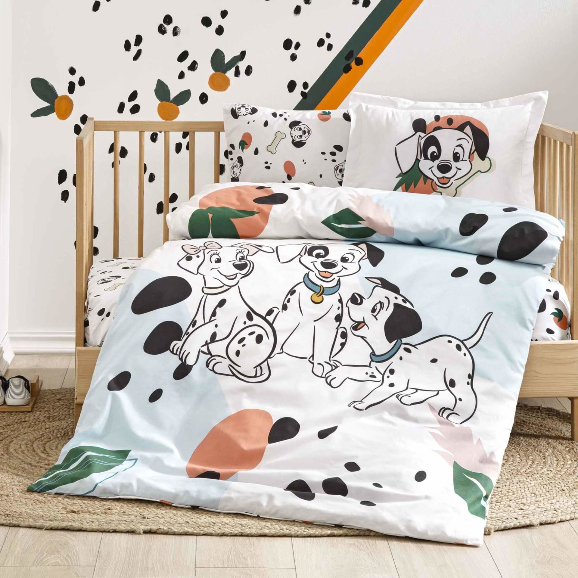Taç Pamuk Bebe Nevresim Takımı Disney 101 Dalmatians Family