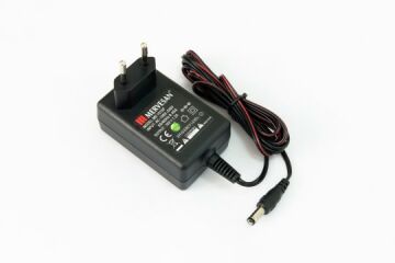 Priz Modeli AC/DC Adaptör  15V 1.2A 18W