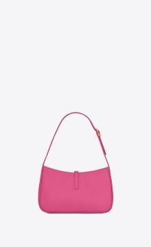 LE 5 À 7 HOBO BAG IN SMOOTH LEATHER - Çanta, Pembe