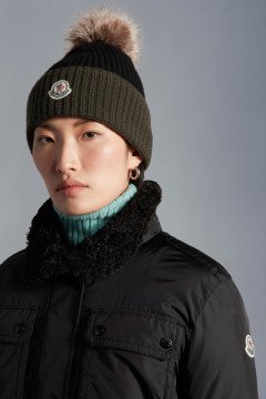 Beanie with Pom-Pom - Bere, Multi