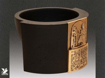 Hammurabi (Beyaz Kumtaşı+Altın Kaplama)