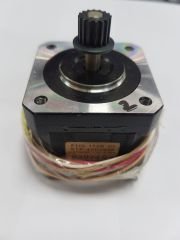 Shinano Kenshi FH6-1128 STP-42D2056 1.7V 0.85A DC Stepping Motor