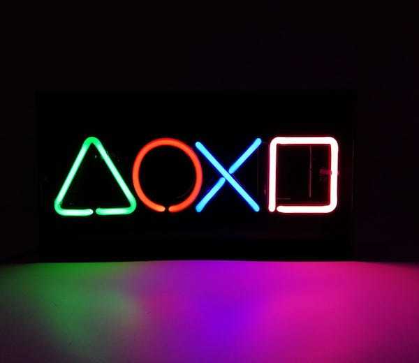 Playstation Neon Yazı