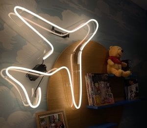Uçak Neon Şekil