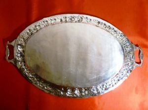 Christofle damgalı gümüş kaplama  kulplu oval tepsi.  B:54x32 cm.