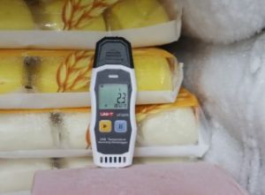 UNI-T Sıcaklkık Nem Ölçer Veri Kaydedici Termometre - UT330THC
