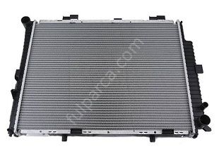 Mercedes W210 606 Motor Su Radyatörü