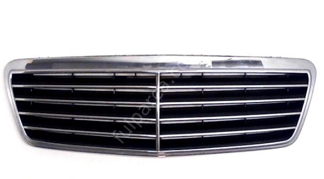 Mercedes CLK 200 W208 Ön Panjur