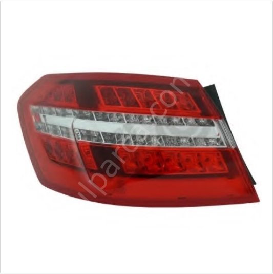 Mercedes W212 Arka Dış Stop Lambası Sol