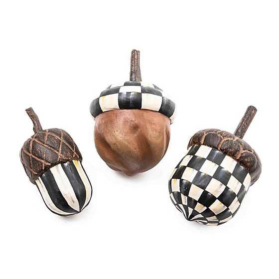 Walk In The Woods Acorns - Set of 3