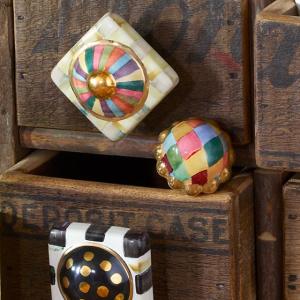 Petit Four Square Knob - Foxtrot