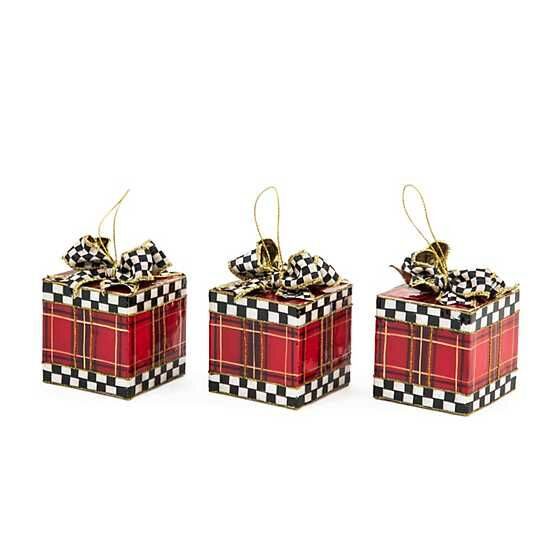 Tartastic Package Capiz Ornaments, Set of 3