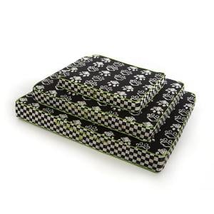 Bow Wow Pet Bed - Black - Small