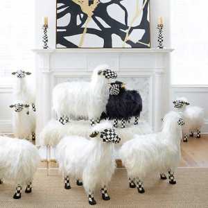 Courtly Check White Sheep - Large