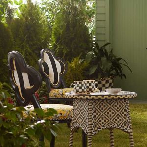 Queen Bee Outdoor Dining Chair