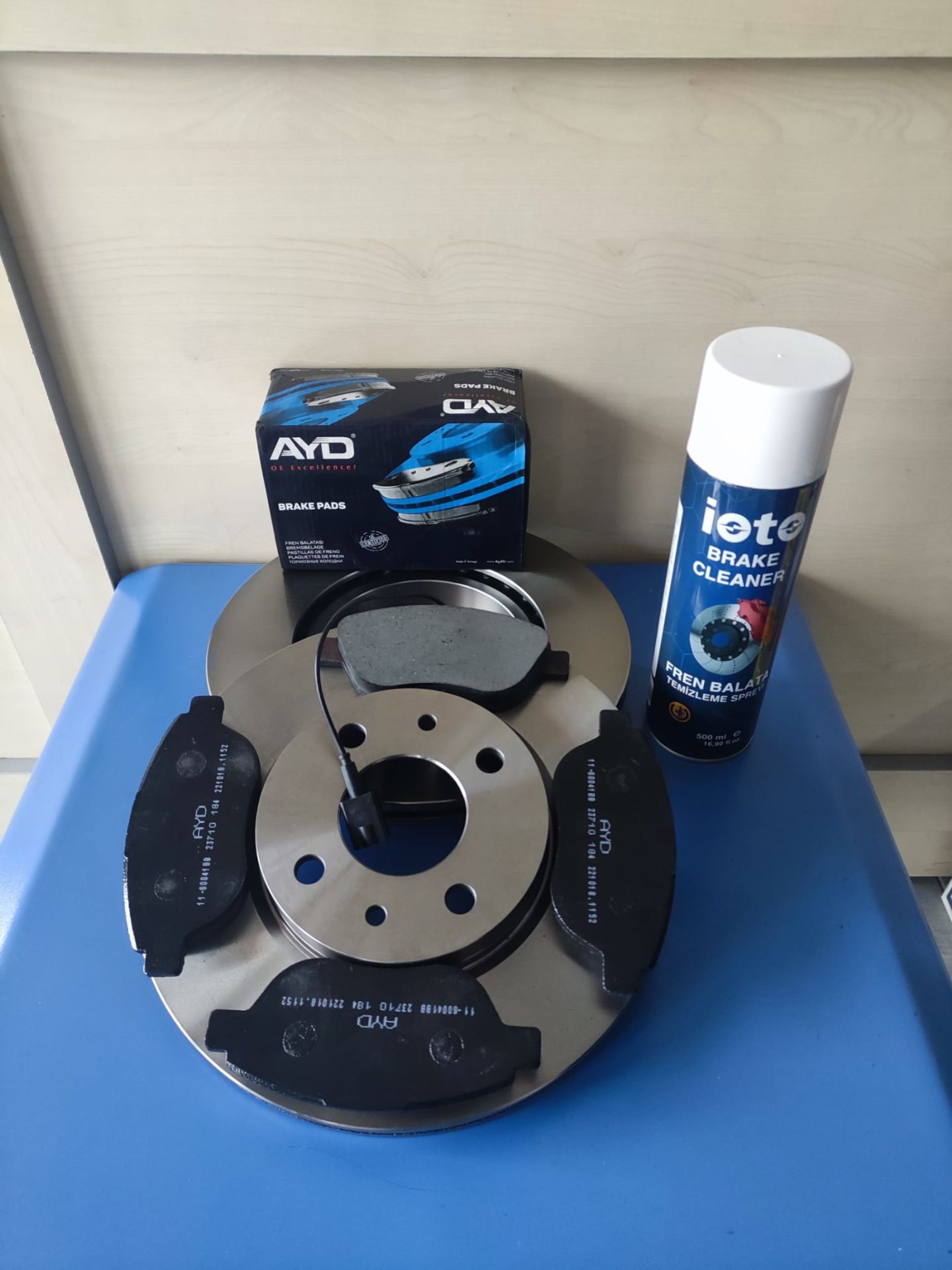 FİAT DOBLO 1.3MJT 4*284mm 06-10 ÖN DİSK+BALATA FREN SETİ TK.SAĞ+SOL