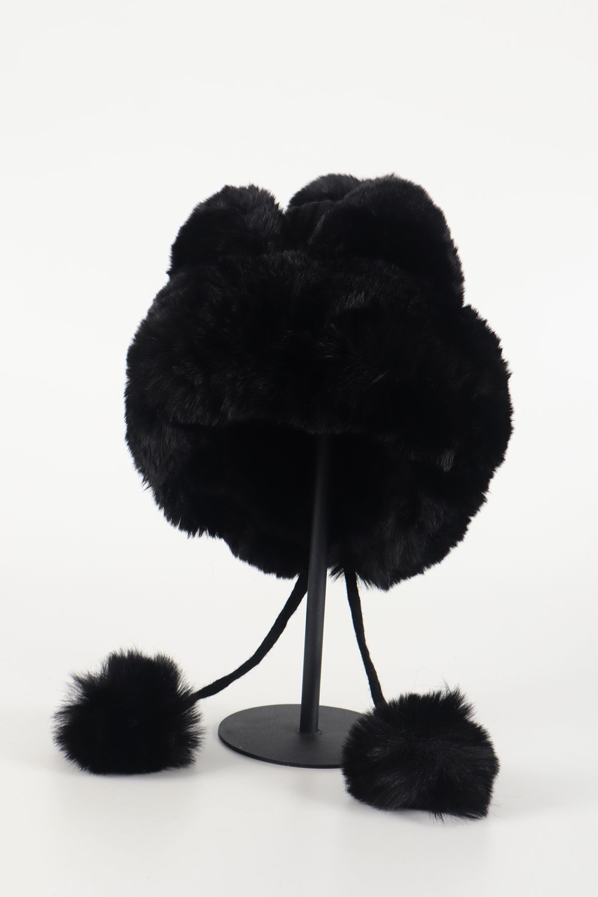 Peluş Kürk Kulaklı Şapka - Siyah