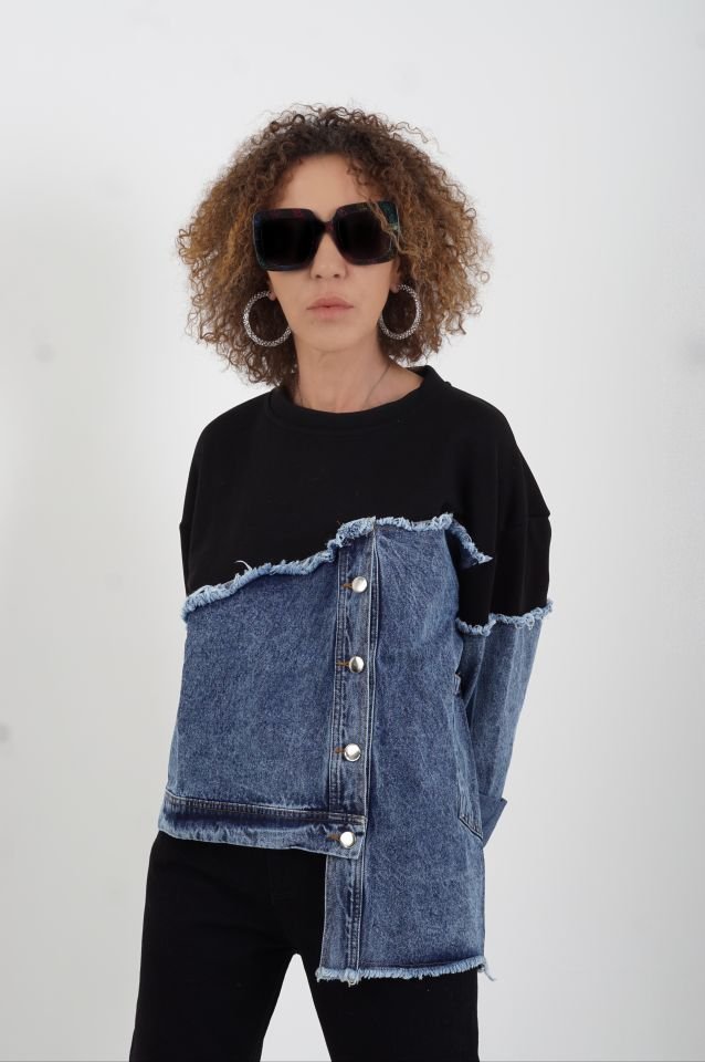 Siyah Denim Detaylı Asimetrik Sweat