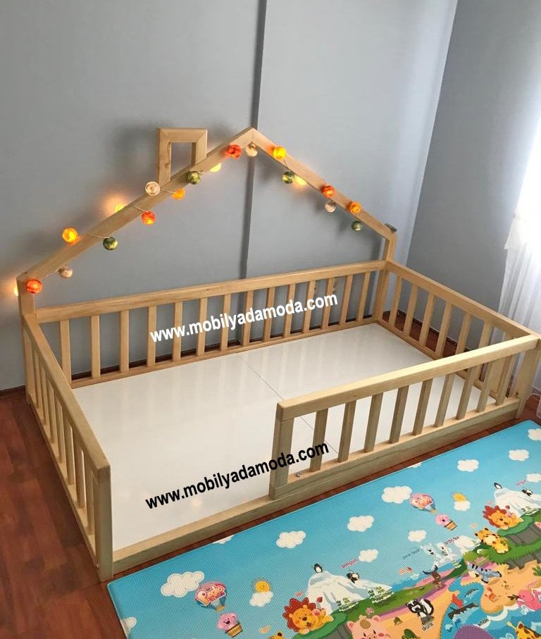 Montessori Yarım Çatılı  Yer Yatağı