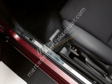 Mercedes Benz Krom Kapı Eşik Kaplaması Set 2 parça (ışık hariç)