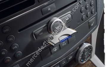 Mercedes Benz Hafıza Kartı 2 GB
