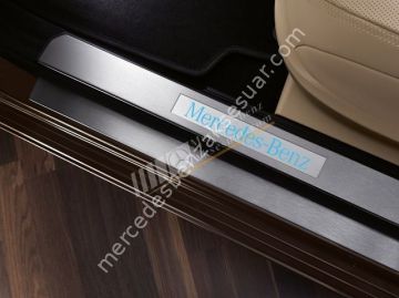 Mercedes Benz Işıklı Krom Eşik Kaplaması 4 Kapı