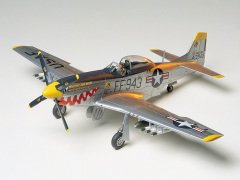 1/48 N.A. P-51D Mustang Korea  War.