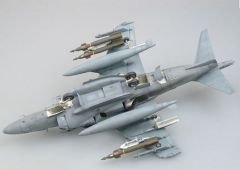 1/32 AV-8B Night Attack Harrier ll