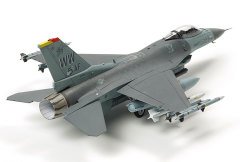 1/72 F-16CJ w/Full Equipment