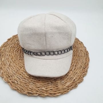 Beyaz Renk Kaşe Kumaş Siperli Bayan Şapka