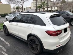 Mercedes glc coupe bagaj üstü spoiler pianoblack