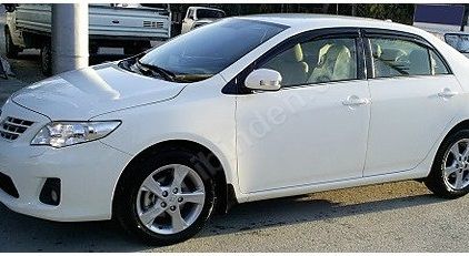 Toyota Corolla cam rüzgarlığı mugen 4.lü 2007-11