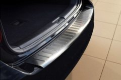 Hyundai elantra arka tampon koruma eşiği krom 2016+
