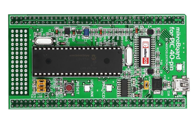 PIC18F4520 MikroBoard