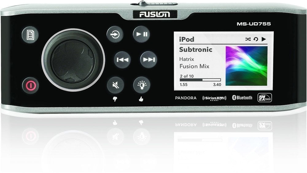 Fusion UD-755 USB, iPhone, Android Player