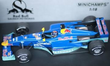 Minichamps 1:18 Red Bull Sauber Petronas C19