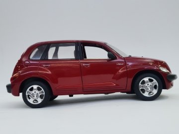 CHRYSLER PT Cruiser Red 1/18