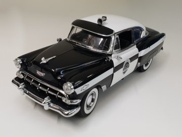 1954 Chevrolet Bel Air Police Car Black&White 1:18