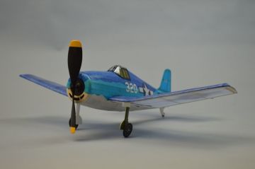 F6F Hellcat 45,7 cm