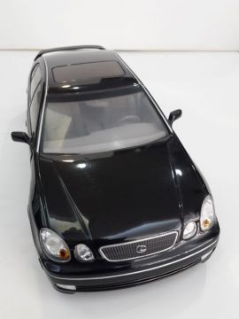 1/18  Lexus Diecast Model