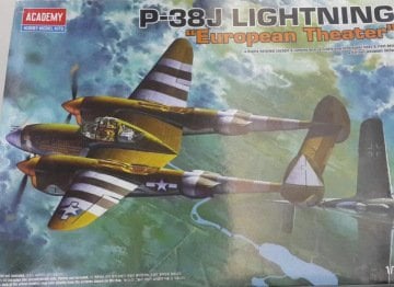 1/72 P-38J Lightning