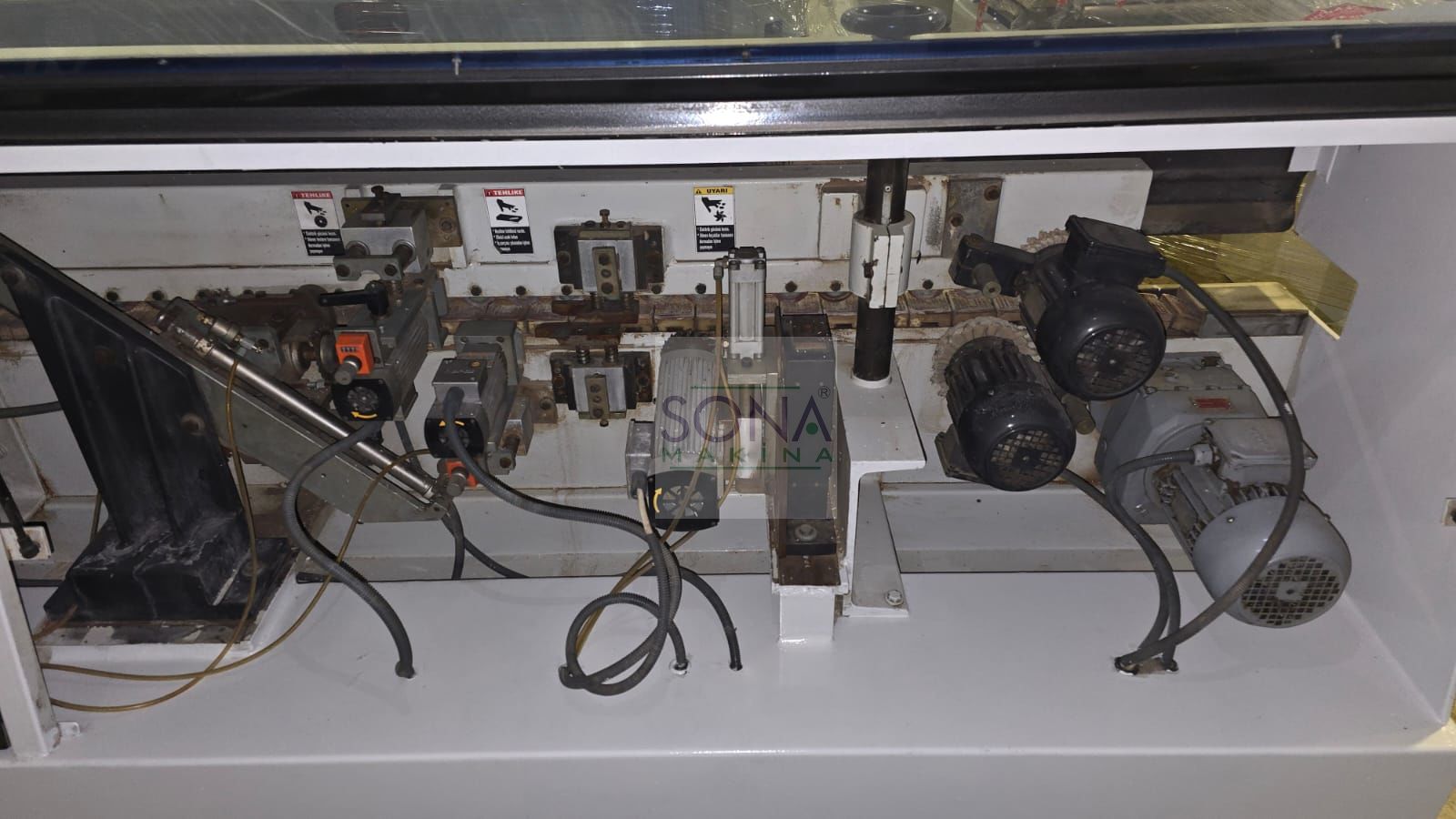 Özkonyalılar BSK 400 Kenar Bantlama Makinesi