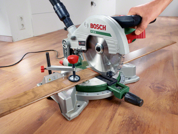 Bosch PCM 8 Gönye Kesme Testeresi 0.603.B10.000