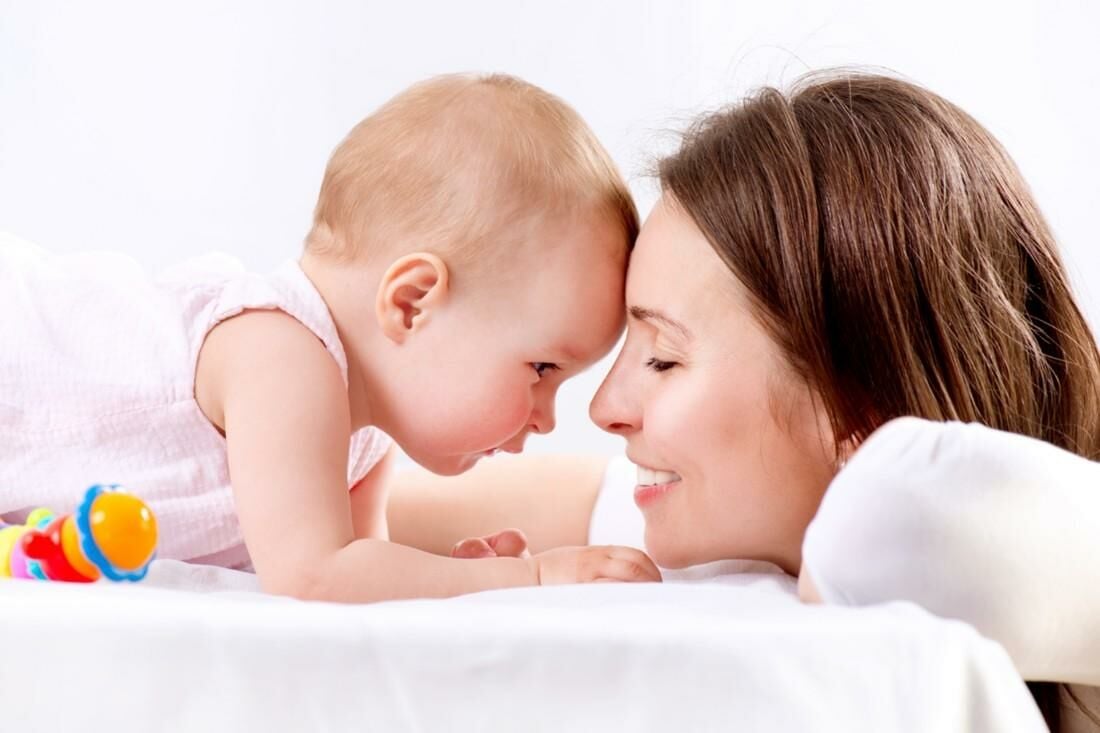Tummy Time (Karın Üstü Zaman) Nedir ve Neden Önemlidir? | Bir Pedagogdan Ailelere Tavsiyeler