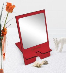 Kişiye Özel Kırmızı Ahşap Masa ve Makyaj Aynası