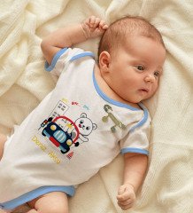 BK Kids Kişiye Özel Sevimli Sürücü Tasarımlı Mavi Bebek Body Zıbın ve Erkek Bebek İğnesi Hediye Seti-1
